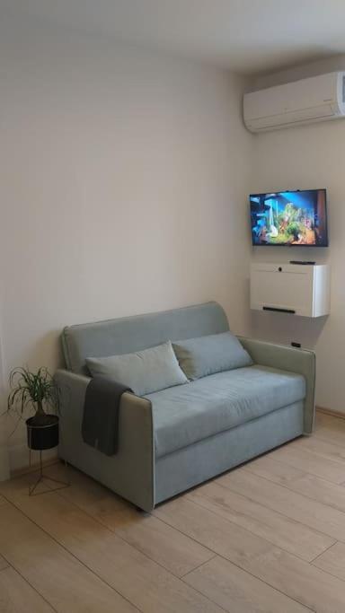 White Brick Apartment Zagabria Esterno foto